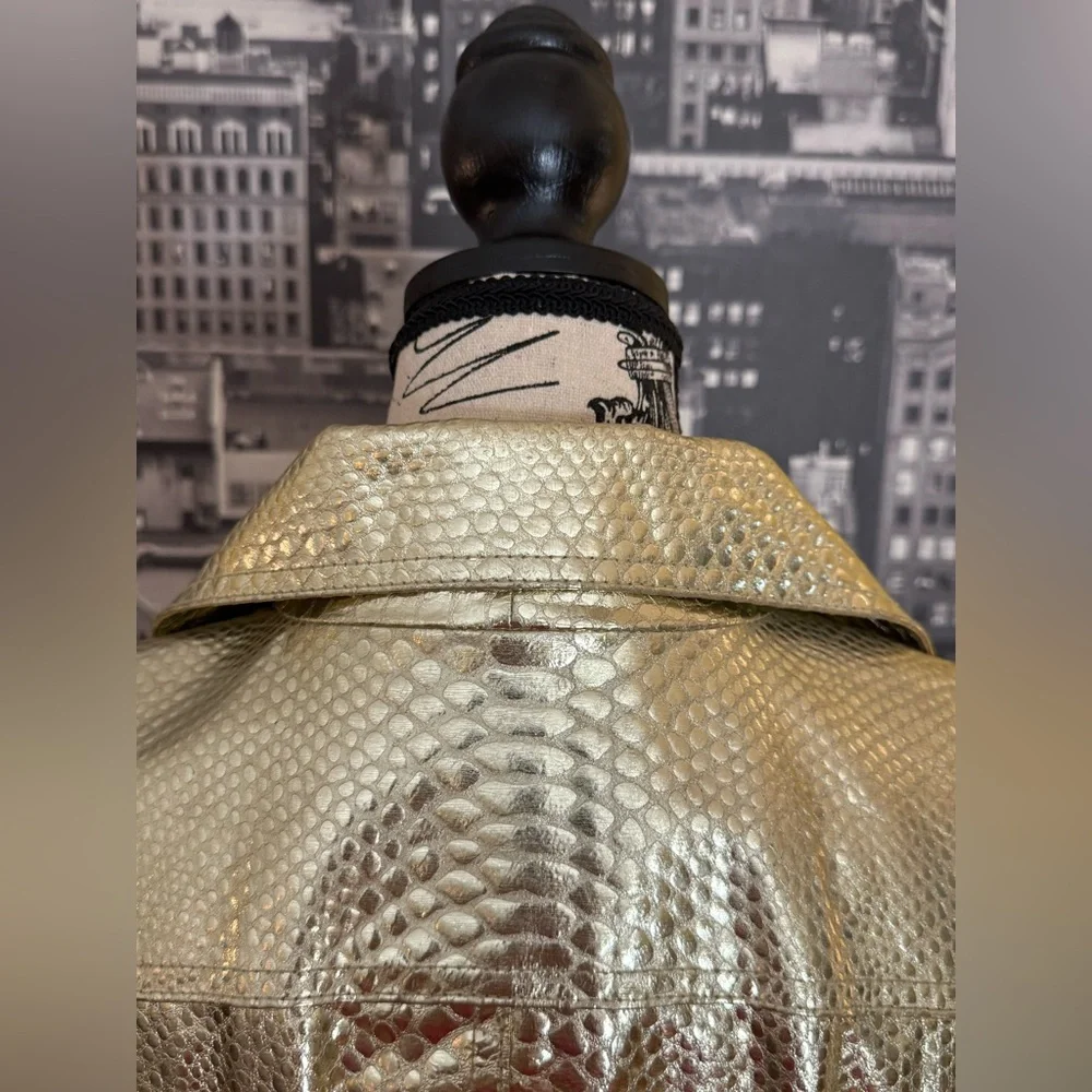 Metallic Gold Snake-Embossed Leather Belted Trench Jacket - Picture 9 of 15